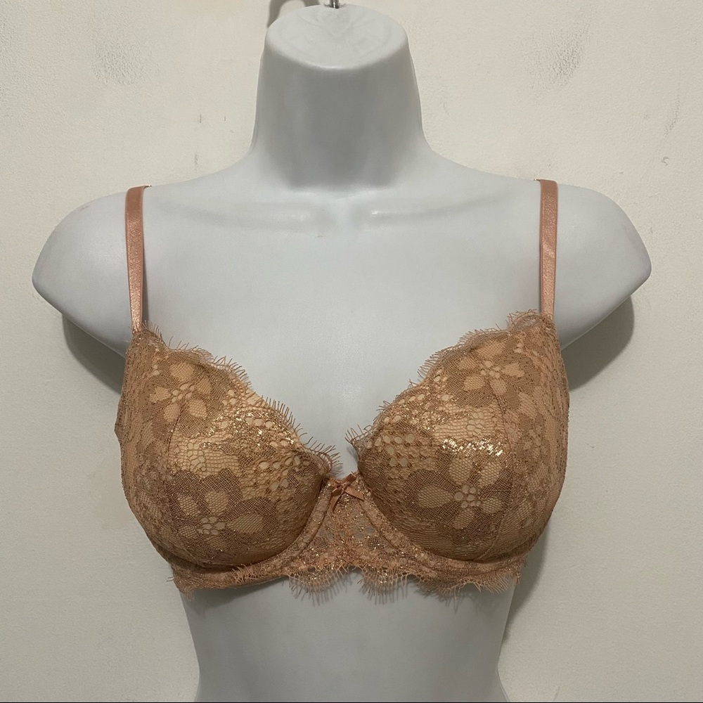 Victoria Secret Dream Angels Lined Demi Lace Beige Bra Size 32D